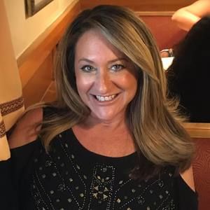 Meet your Posher, Stacey